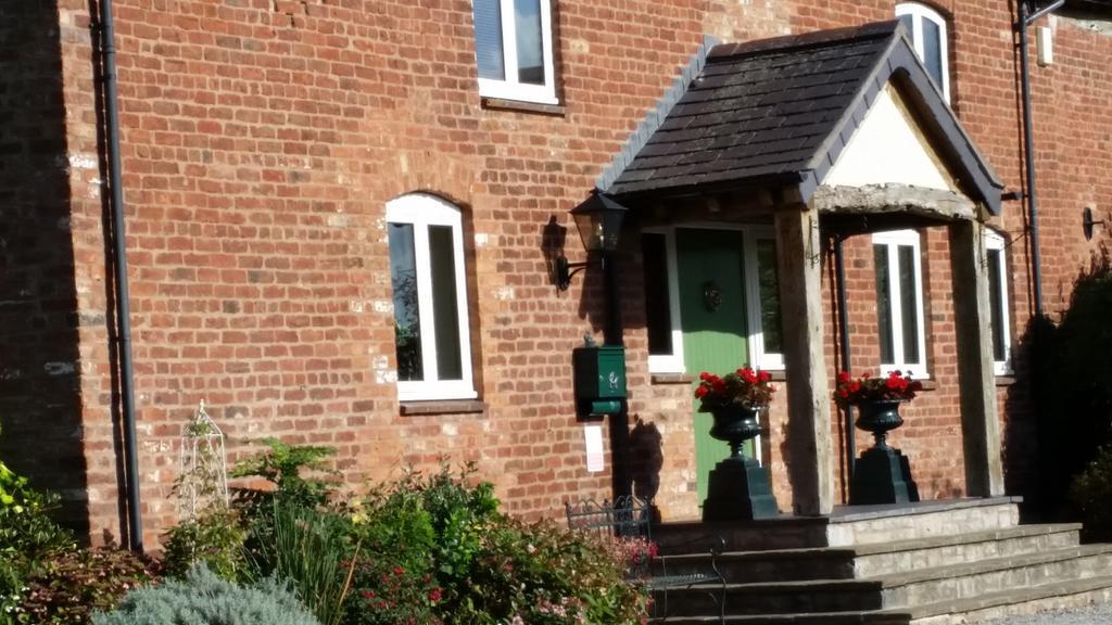 Ty Derw Country House B&B Ruthin Ngoại thất bức ảnh