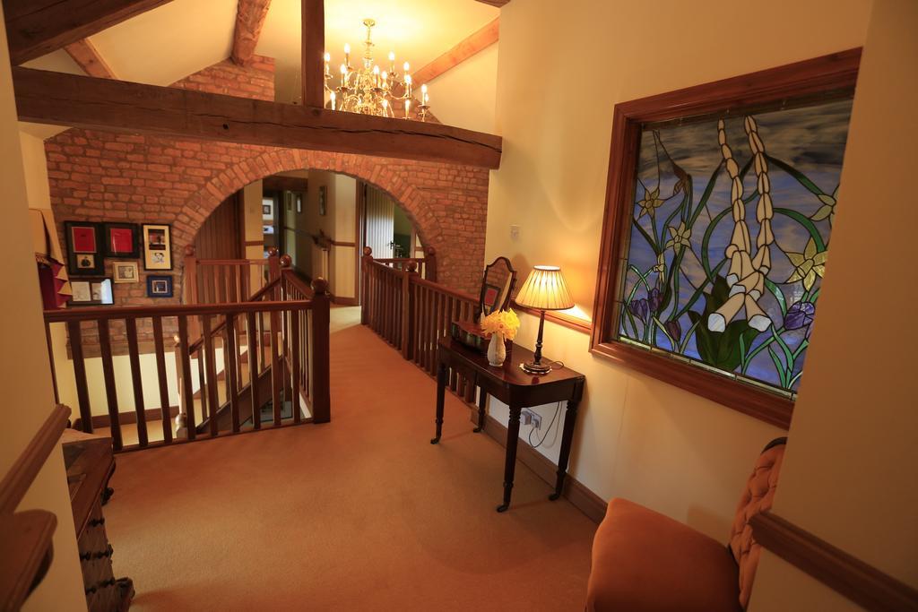 Ty Derw Country House B&B Ruthin Ngoại thất bức ảnh
